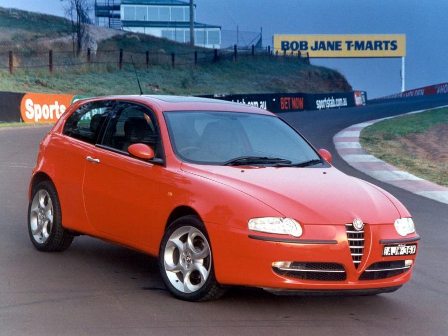  Alfa Romeo 147 3-Door (937A) 2001 года  (AU) (фото 4 из 17)